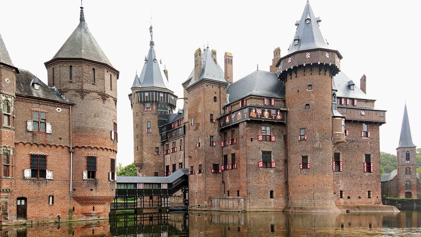 Rondreis Kastelen van Nederland: Kasteel de Haar bij Utrecht en Kasteel Hoensbroek in Limburg foto 3