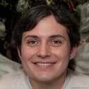 Tom (25-35)